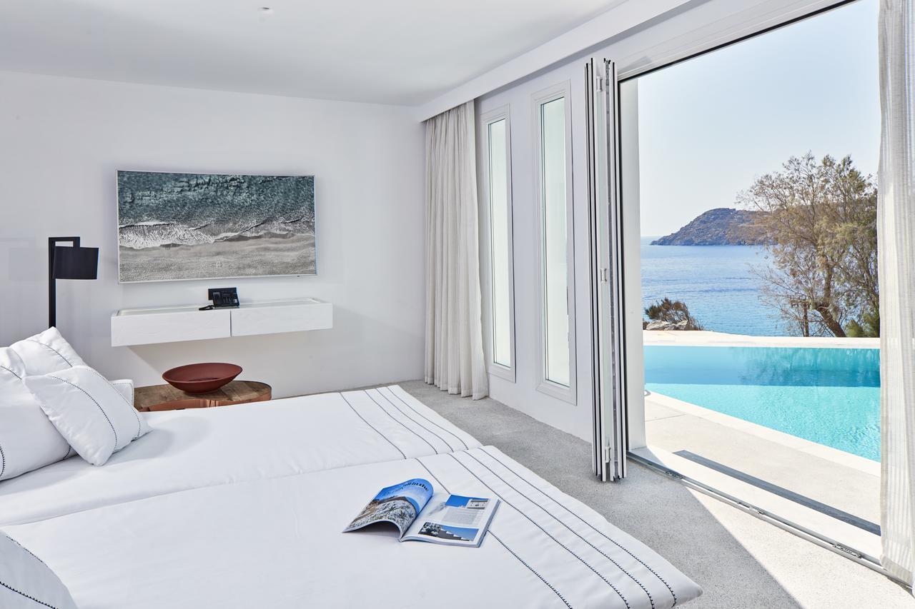 Executive Suite with Private Pool,938645653:JPEG